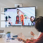 Lost in communication? Die Lösung: Poly Studio!